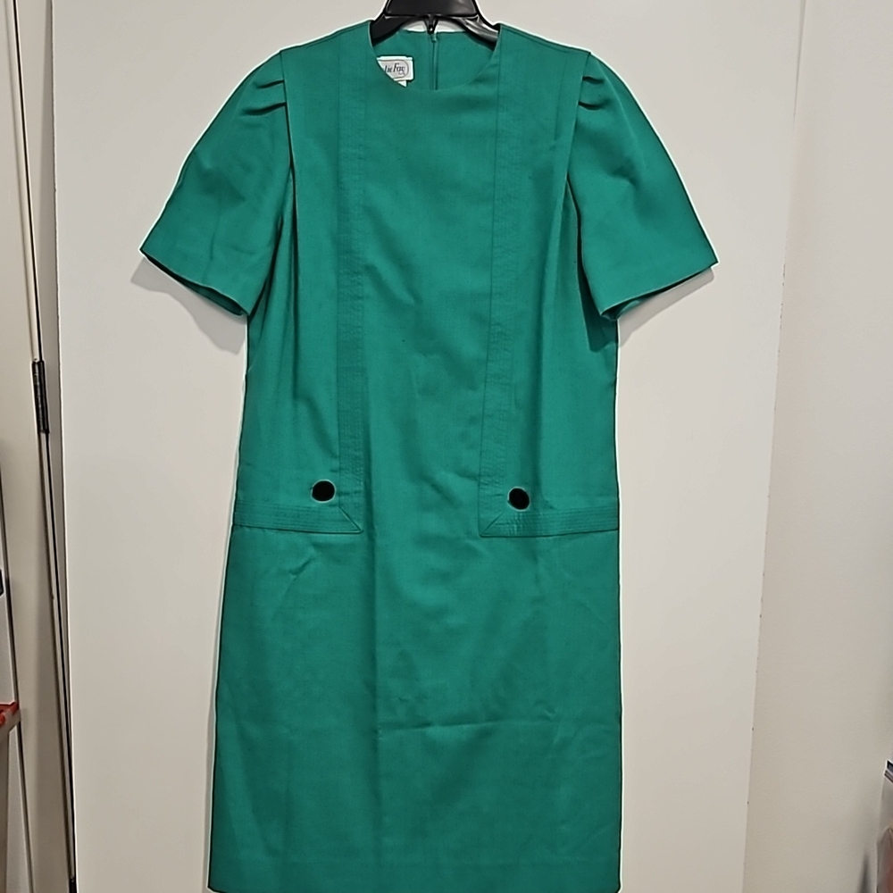 Vintage Leslie Fay green sheath shift dress sz.14 60s Jackie O Sitcom Moms